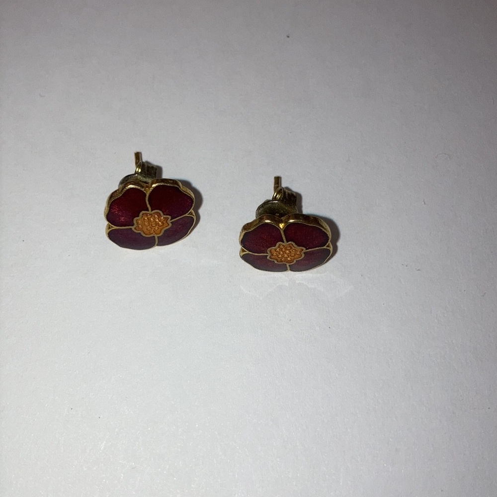 Small Cloisonné Flower Studs - Picture 4 of 5
